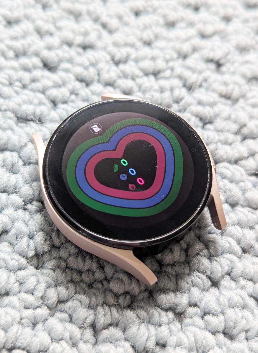 Samsung Galaxy Watch4 SM-R860 40mm Bluetooth and Wifi Smart Watch – Pink Gold