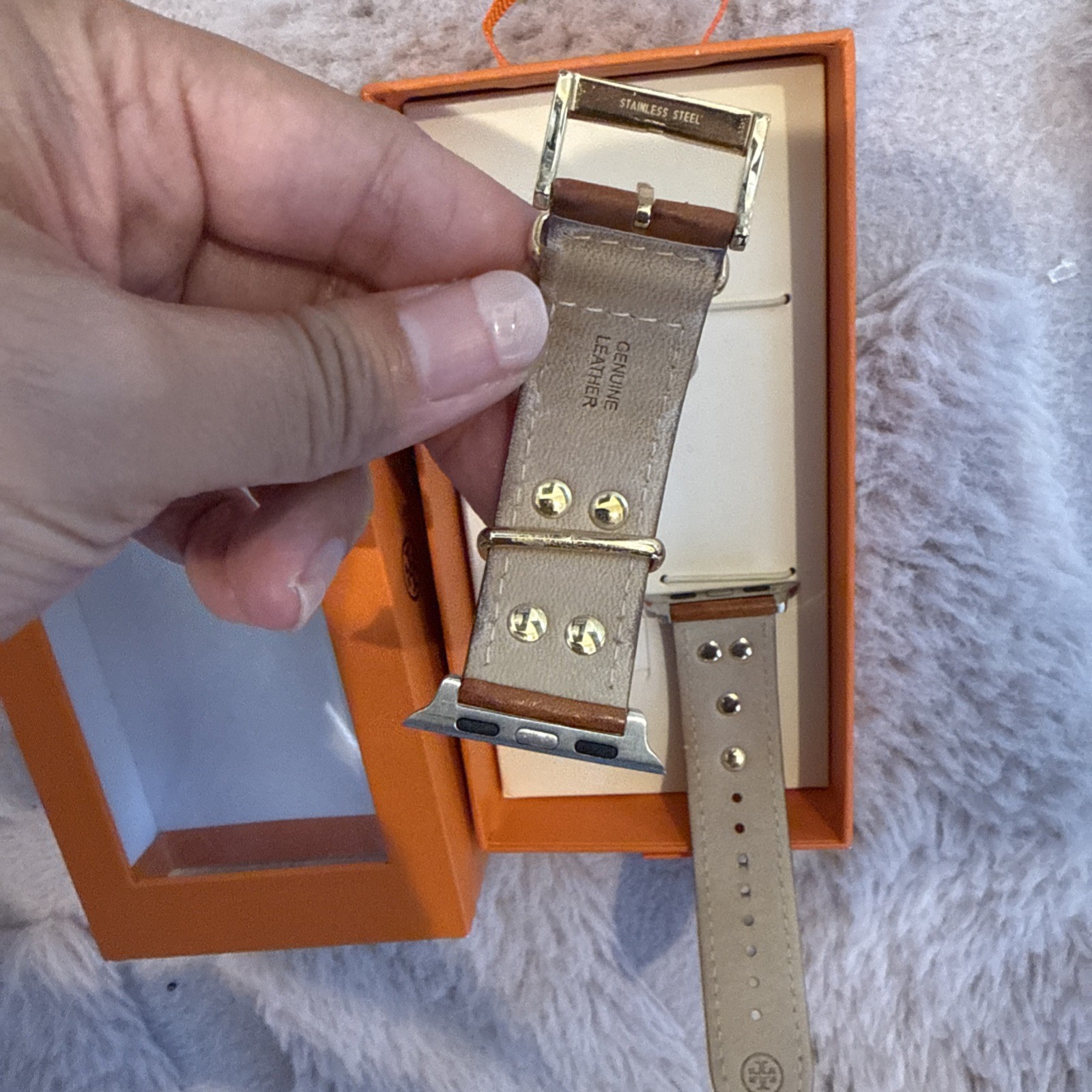 Tory Burch Woman’s leather band 38