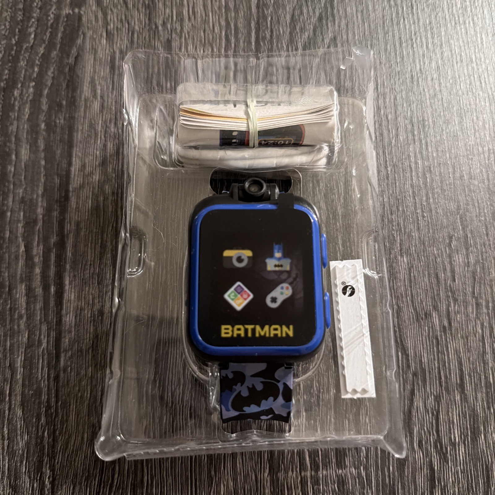 Batman DC iTech Jr Kids Smartwatch 25+ Games 10 Audio Books MP 3 Player