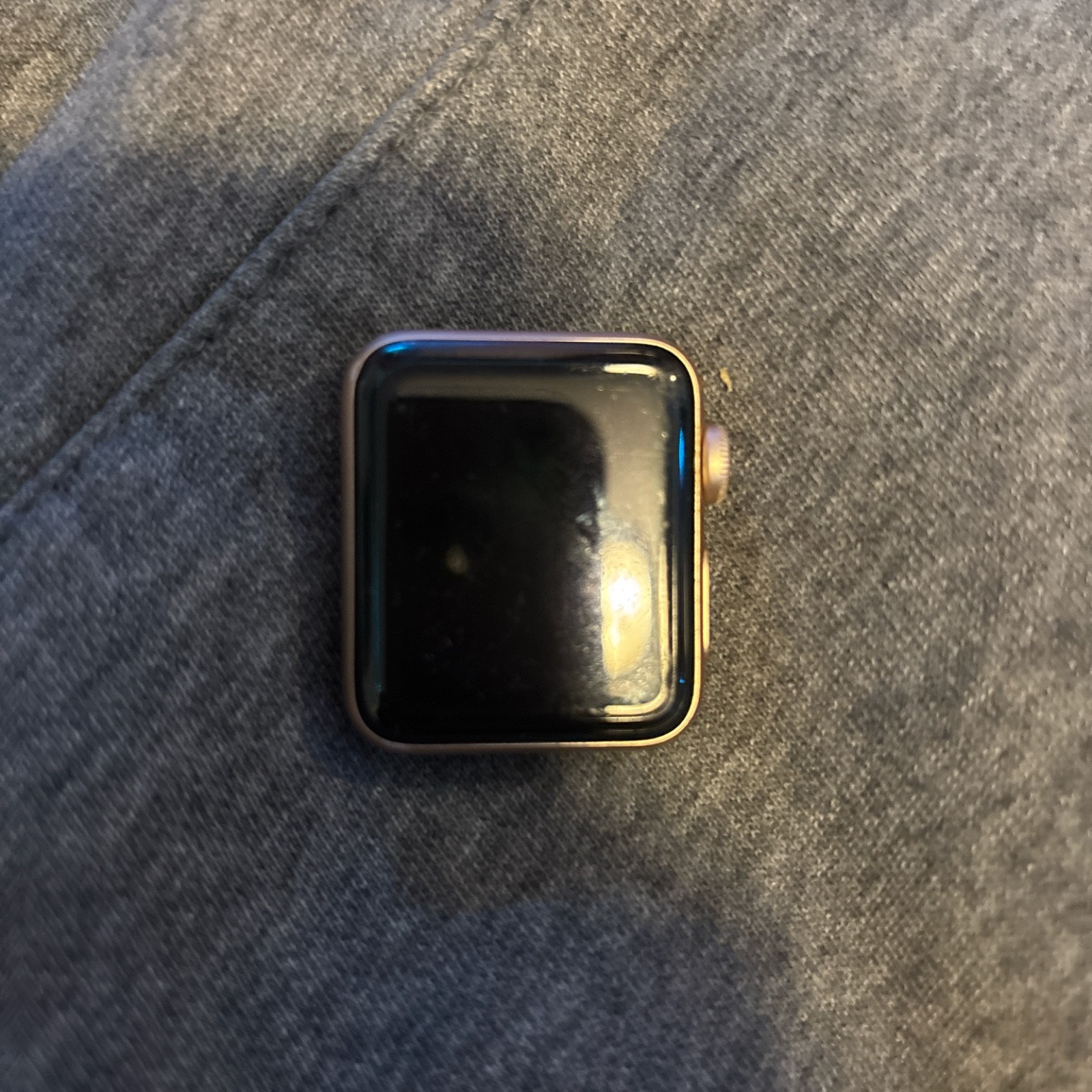 Apple Watch Series 3 38mm Gold Aluminium Case with Pink Sand Sport Band (GPS) –