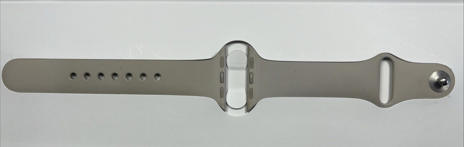 Apple Watch Series 8 41mm Starlight Case with Starlight Sport Band (GPS)