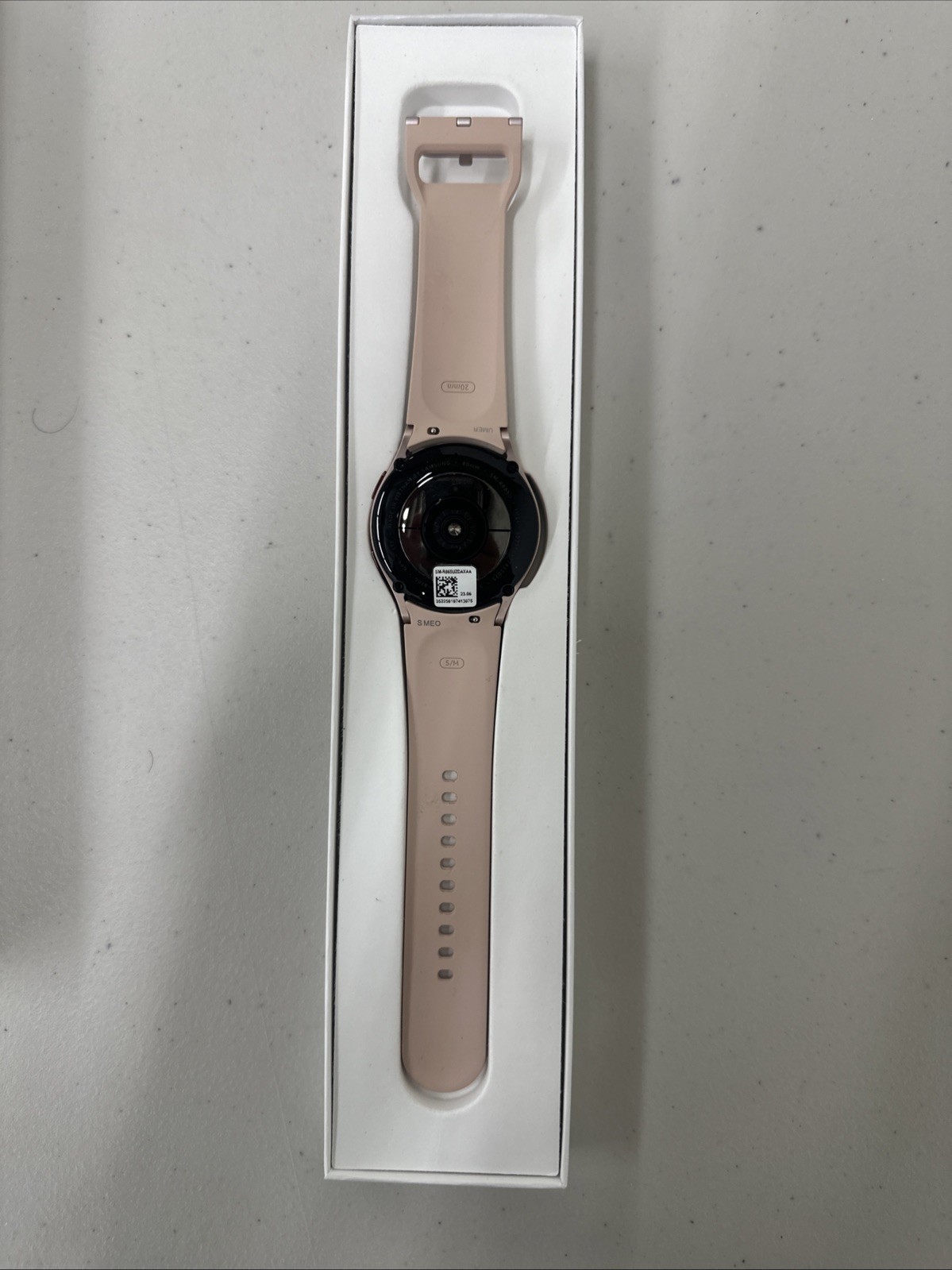 Samsung Galaxy Watch4 40mm Aluminum Case with Sport Band – Pink Gold – Wifi Only