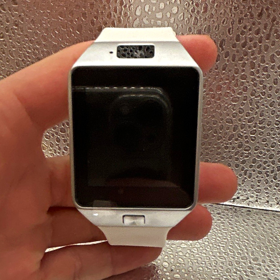 Smart Watch DZ09 Bluetooth Smartwatch with Camera brand new