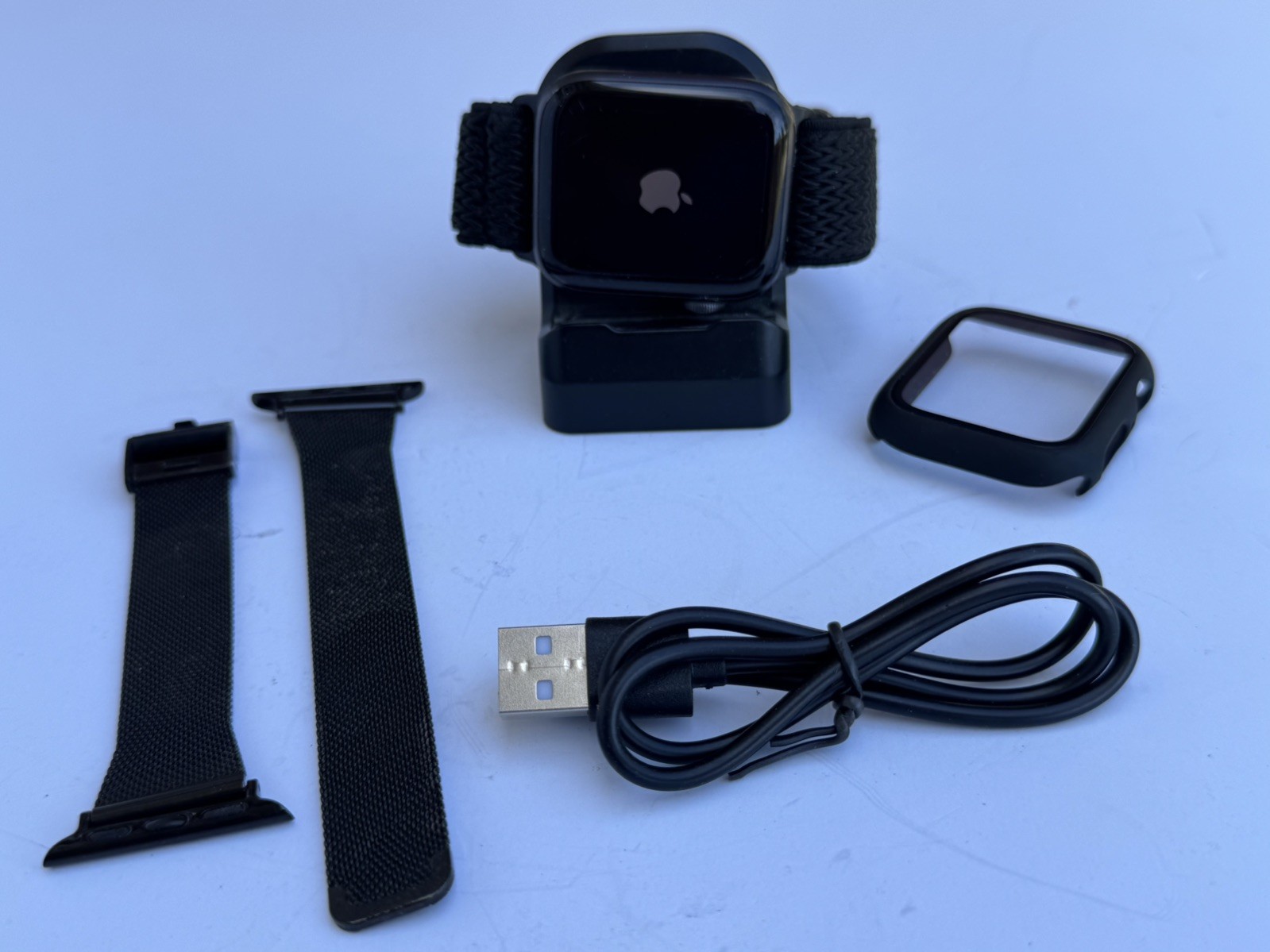 Apple Watch SE 44mm, Grey Alu (GPS + Cellular) Full Kit