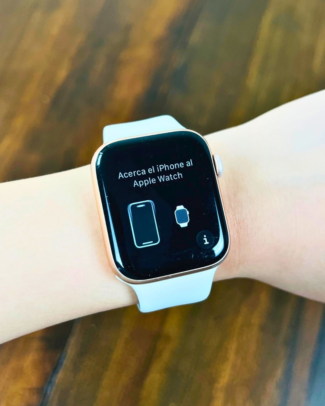 Apple Watch Series 6 GPS 44mm Rose Gold Aluminum White Sport Band Unlocked