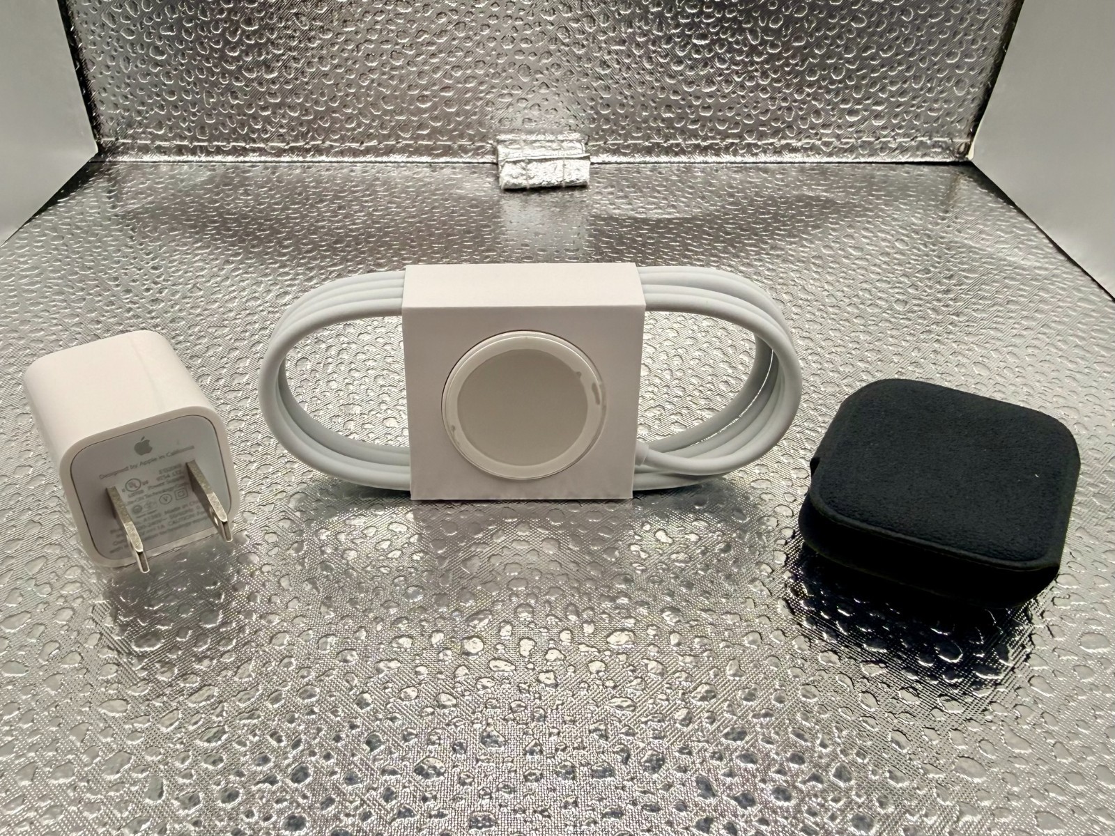 Apple Watch Series 4 GPS 44MM Space Gray Aluminum Case w/ Metal Band Model A1978
