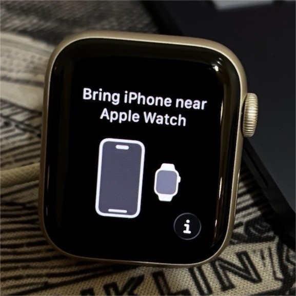 2025 Apple Watch 41mm Starlight Aluminum Case Band Bluetooth Fitne
