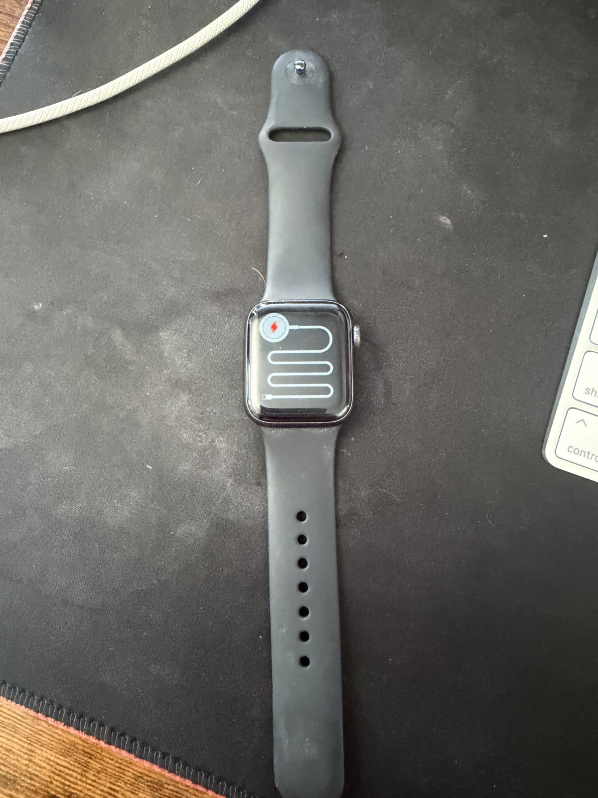 Unlocked Apple Watch Series 5 Cellular A2094 40mm Space Black