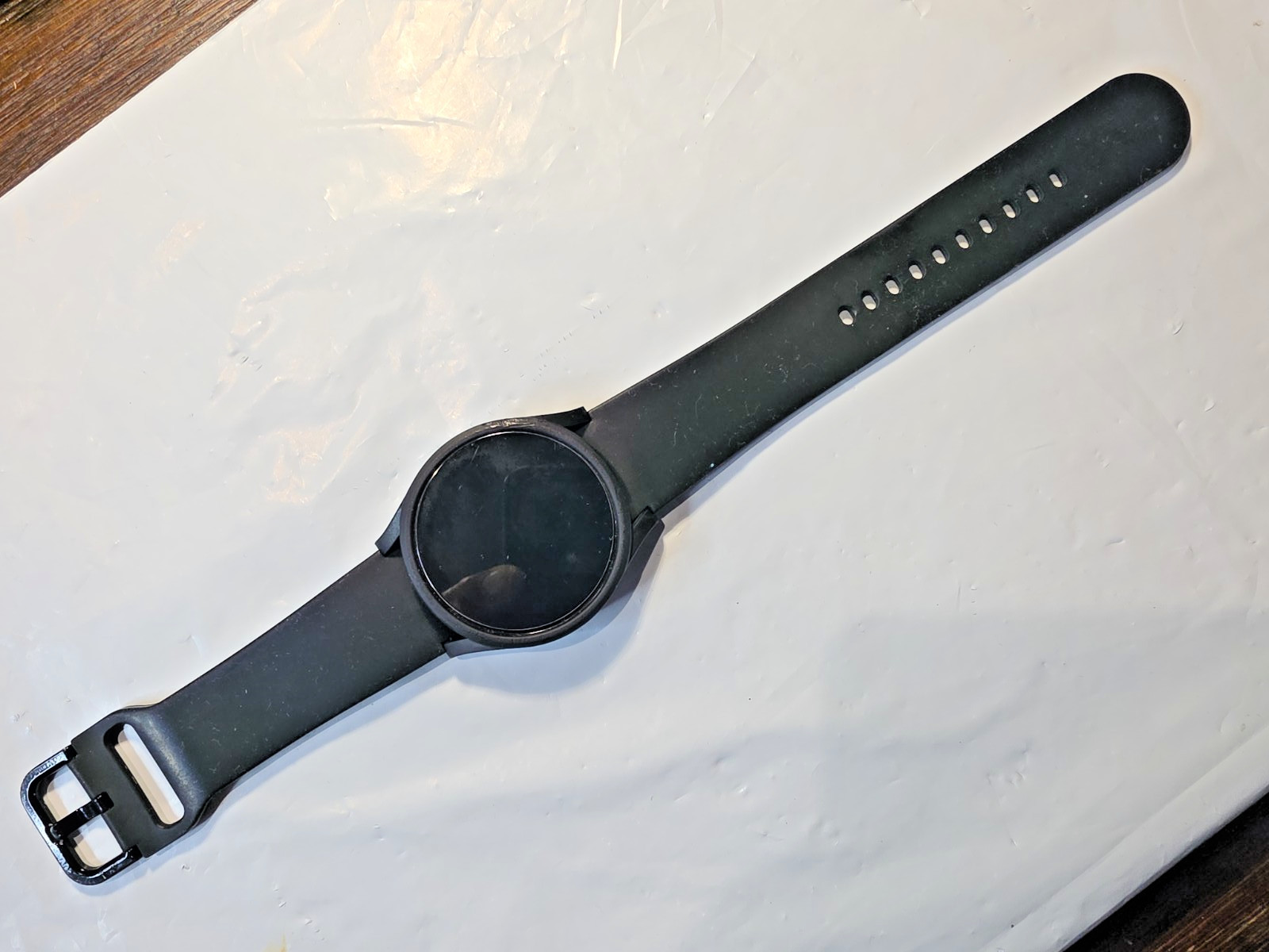 Samsung Galaxy Watch 4 – SM-R860 Graphite 40mm Case Wi-Fi GPS Smartwatch READ