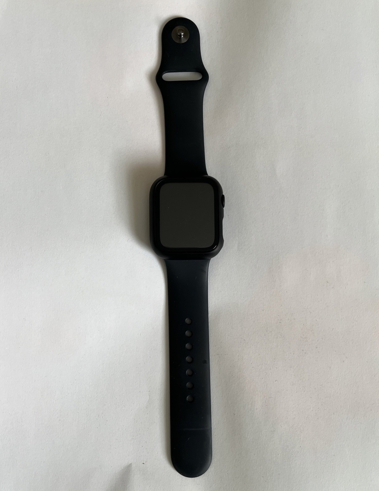GPS Only Apple Watch SE 2nd Gen 44MM Black Aluminum Midnight Original Sport band