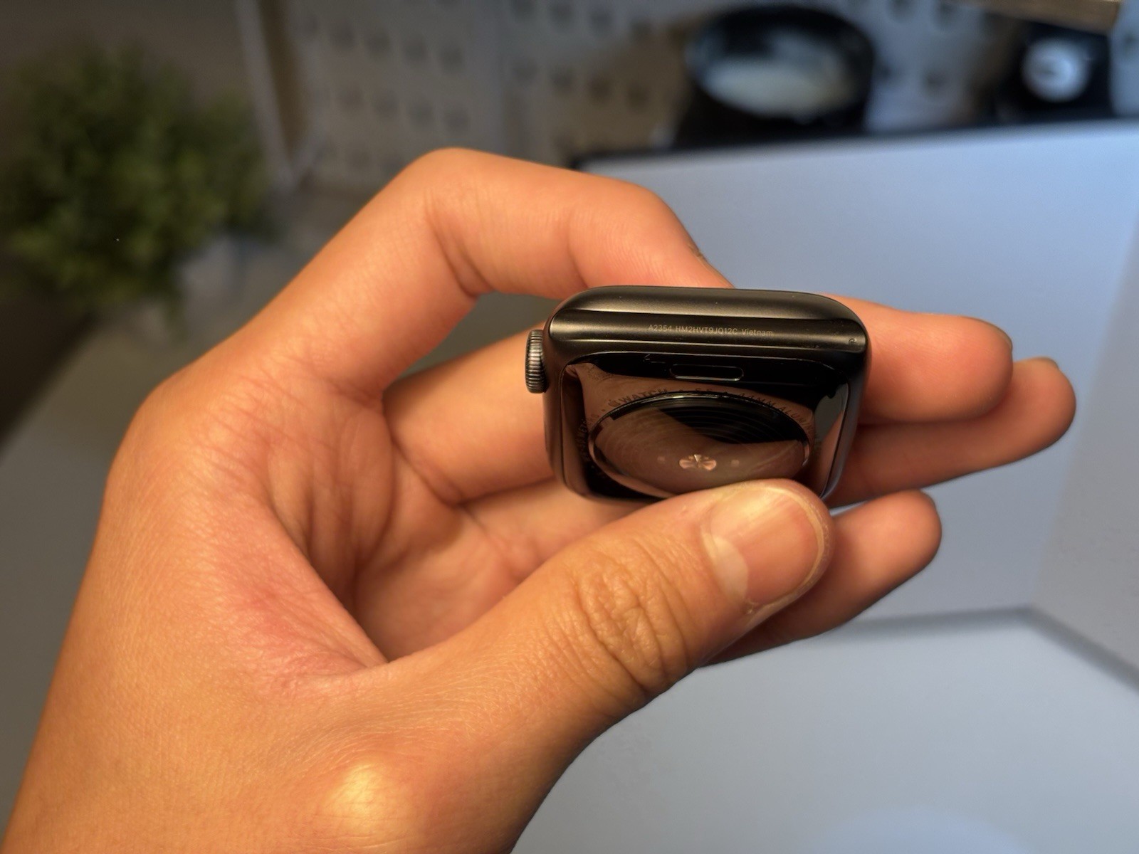 Apple Watch SE (2nd Generation) 44mm GPS Cellular Black Aluminum Smartwatch