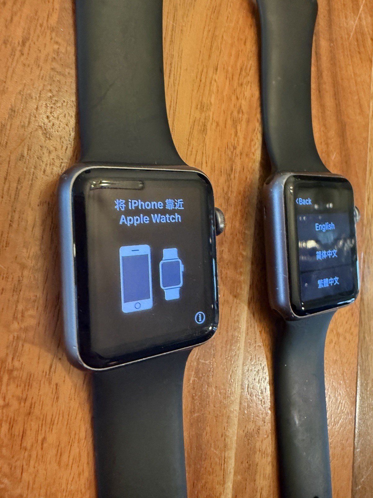 2 Apple Watch Sport 1st Gen Series 7000 42mm Gray Aluminum, Black Band 8GB