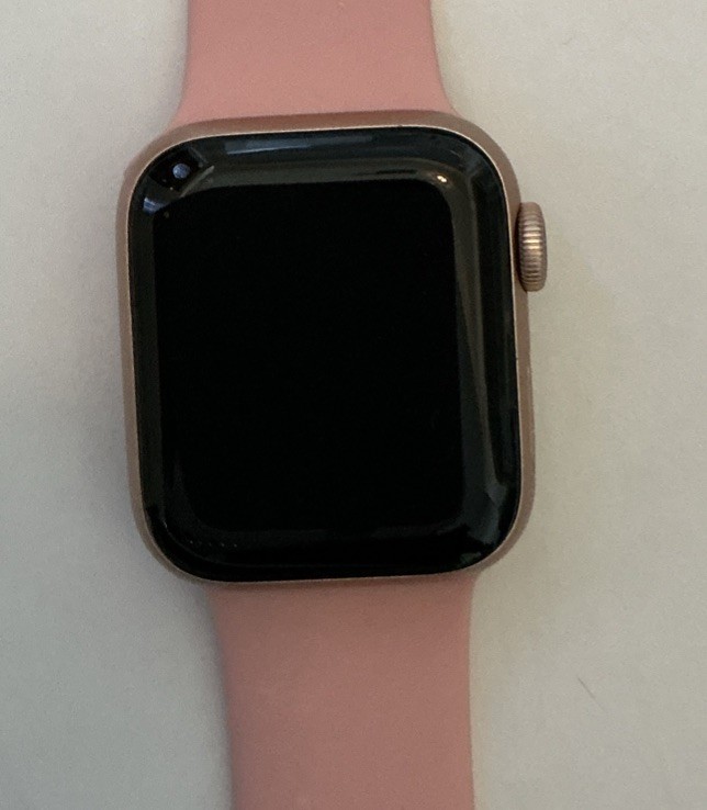 Apple Watch Series 6 GPS, Wifi 40mm Smart Watch – Rose Gold Aluminum Sport,