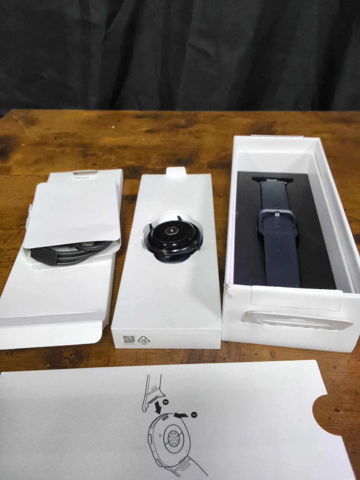 £Samsung Galaxy Watch8 SM-L330 Black Aluminum Case Silicone Band Android (D3)
