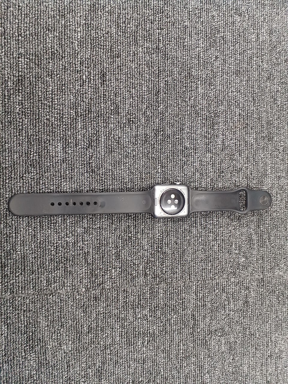 Apple Watch Series 3 GPS 42mm Space Gray Smartwatch, Used, 8GB, OS 8.7