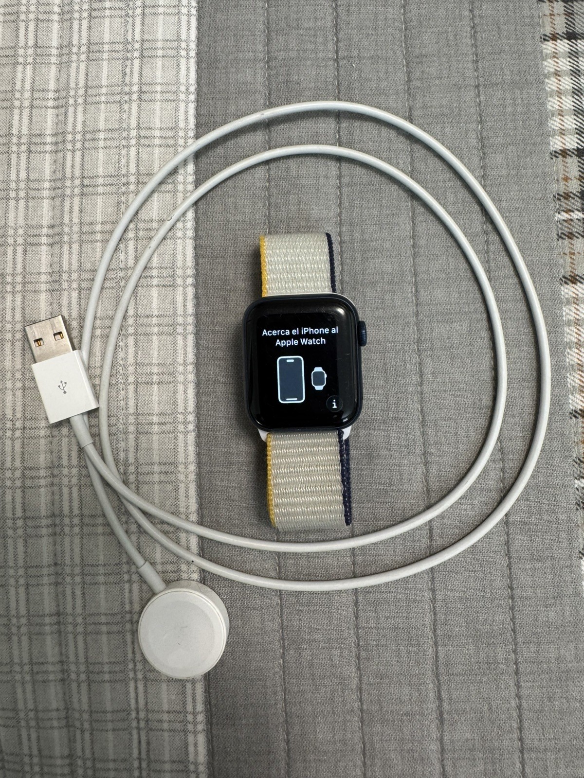 Apple Watch Series 6, Navy Blue, 40mm