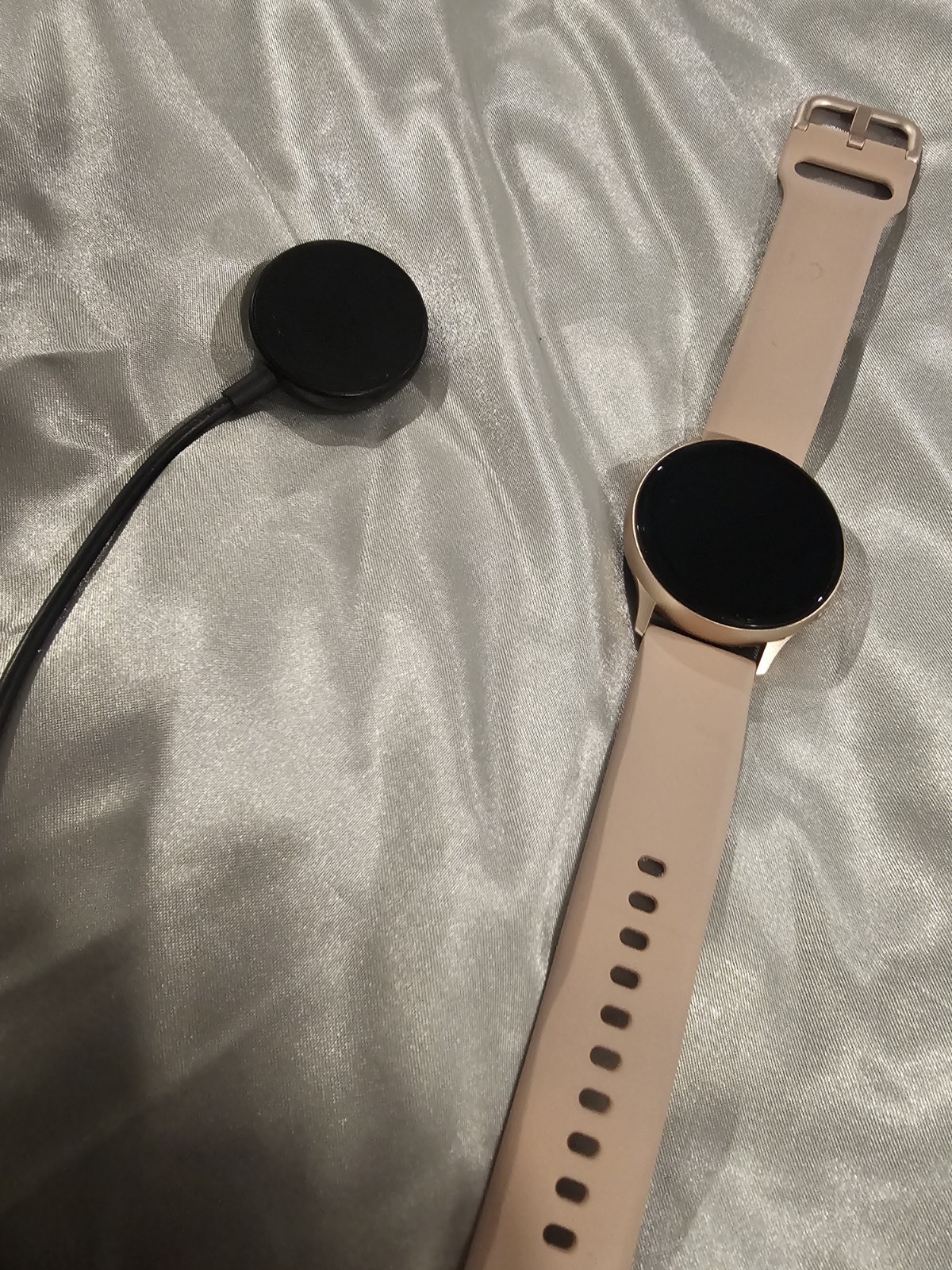 Samsung Galaxy Watch Active 2 SM-R820 44mm Aluminum Case with Sport Band…