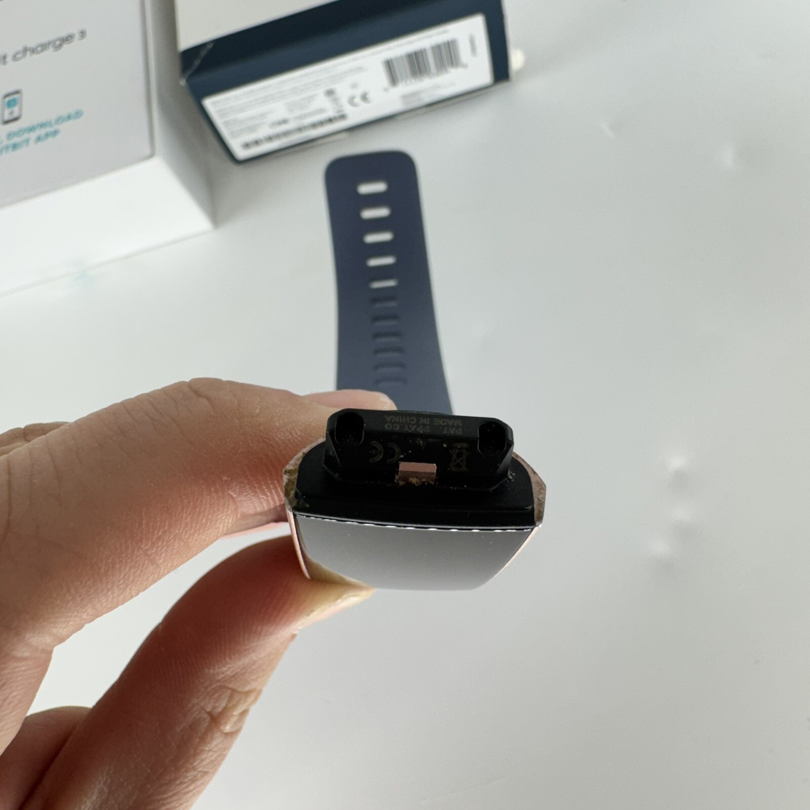 Fitbit Charge 3 Advanced Fitness & Health Tracker For Parts Repair Untested
