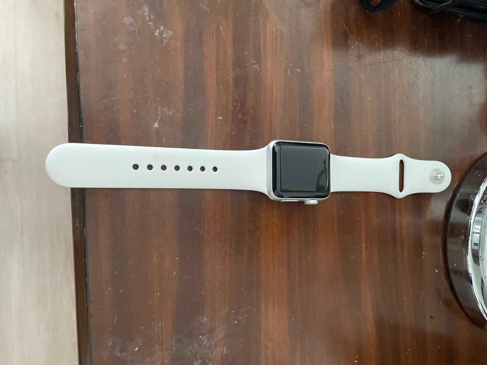 Apple Watch Series 3 38 mm Silver Aluminum Case White Sport Band Smartwatch -…