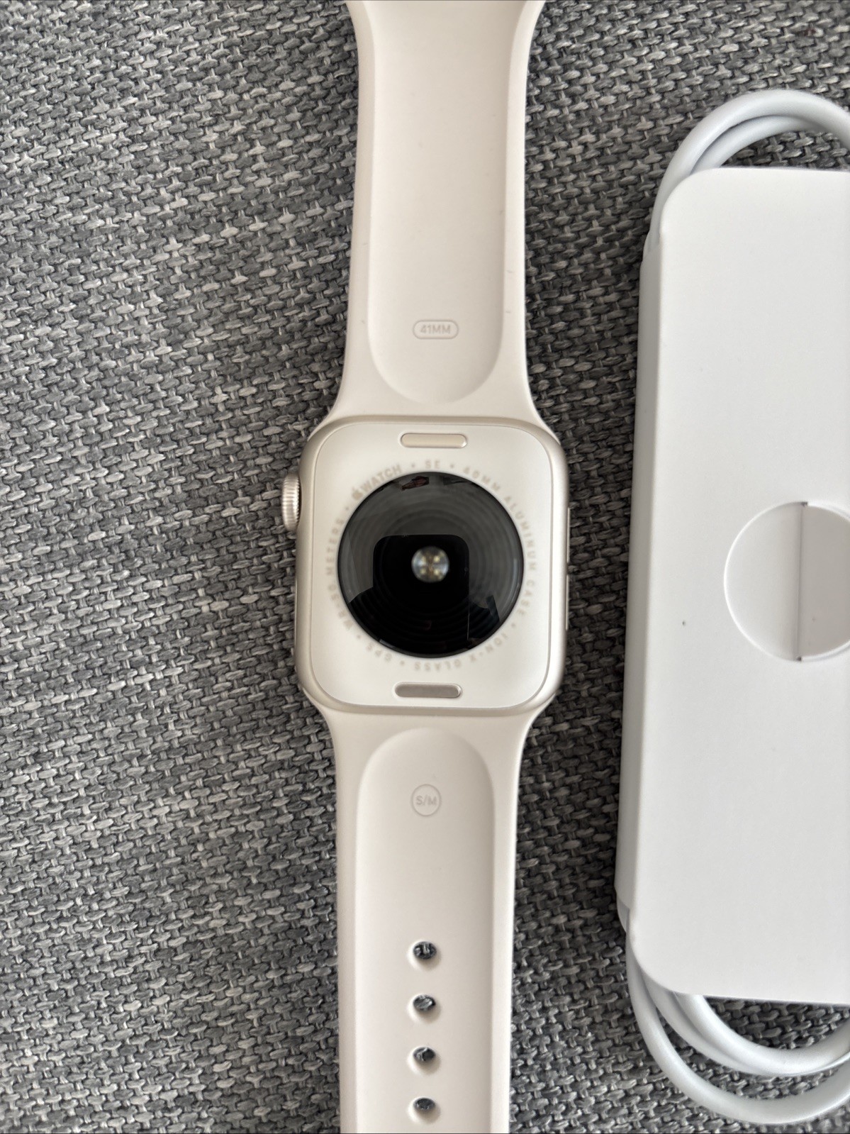 Apple Watch SE 2nd Gen 40MM Starlight Aluminum Case with Sport Band, S/M (GPS)