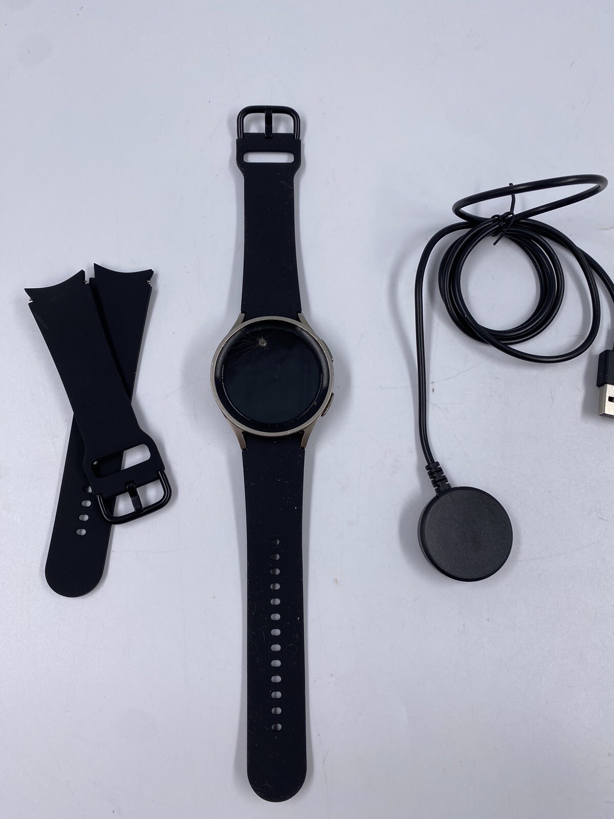 Samsung Galaxy Watch 5 Pro 45mm Black Titanium Case Smartwatch SM-R920 #1, READ!