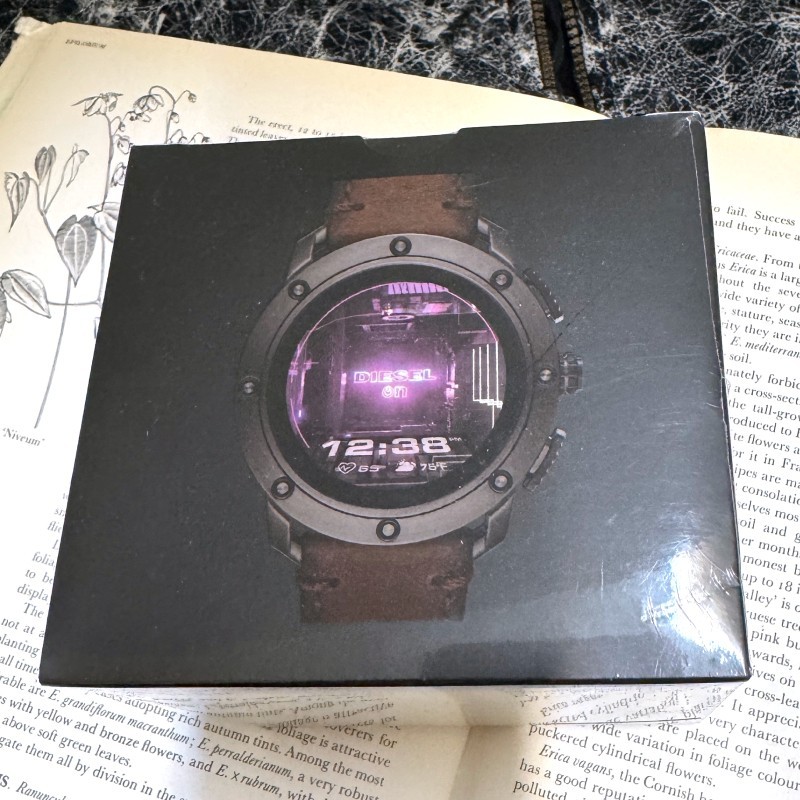 DIESEL DZT2032 Diesel On Axial Gen 5 Smartwatch