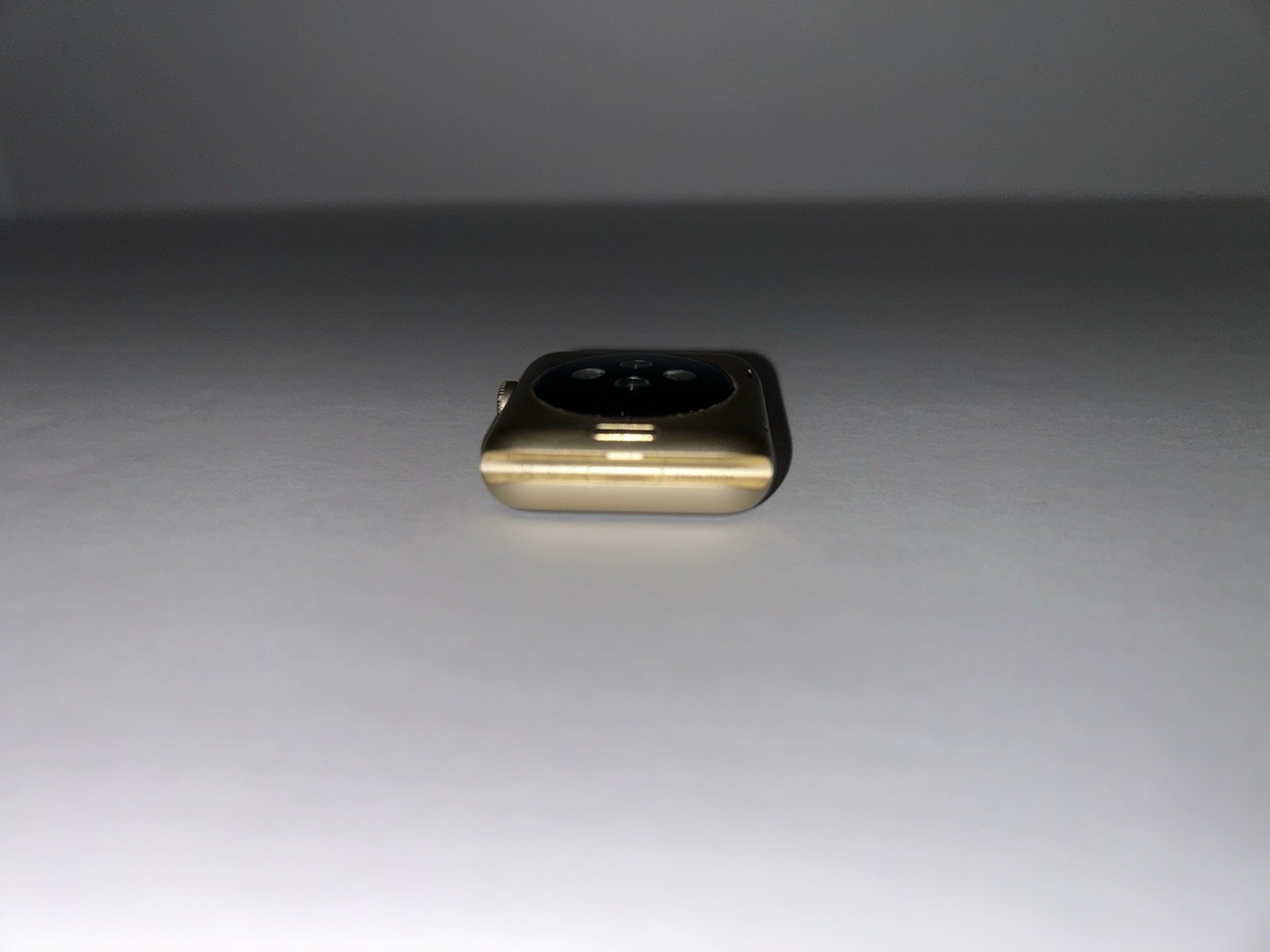 Apple Watch 7000 series 38mm Gold Case