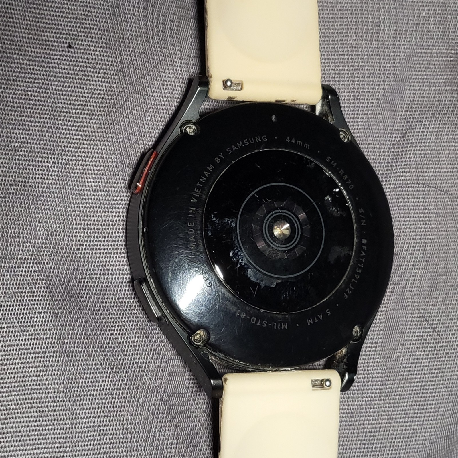 Samsung Galaxy Watch4 SM-R870 44mm Aluminum Case with Paw Print Band – Black