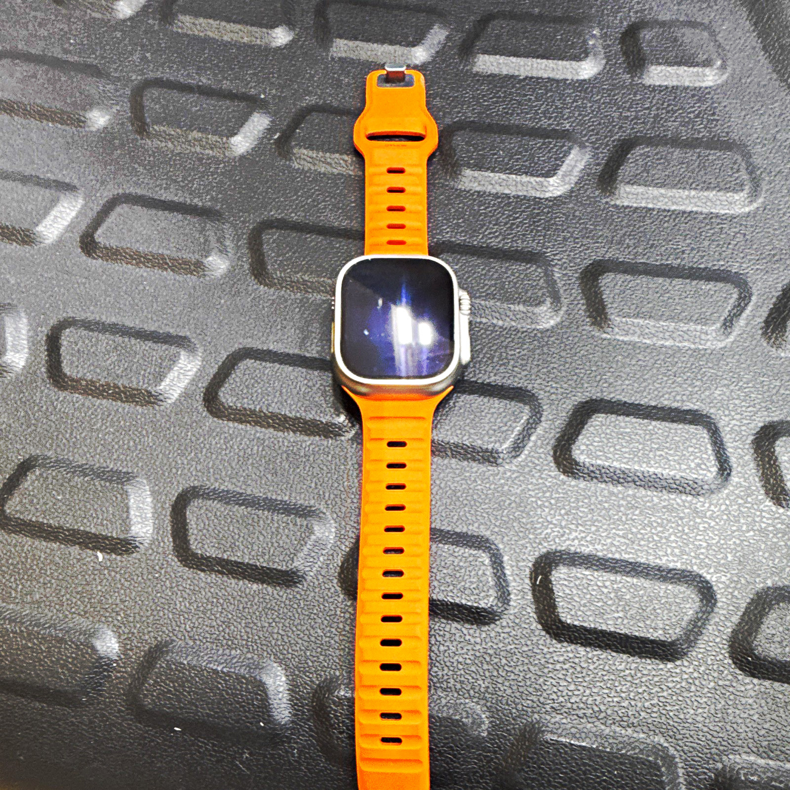 Apple Watch Ultra 49mm Titanium Silver Case Orange Silicone Band GPS 32GB