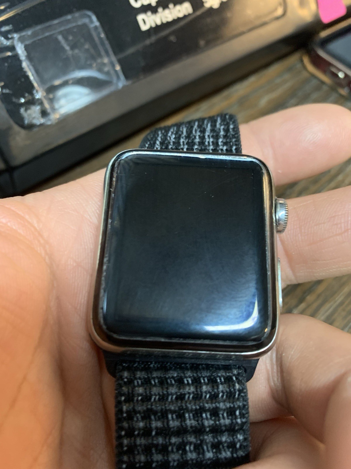 Extra Band Apple Watch Series 3 42mm Stainless Steel Band Smartwatch GPS LTE