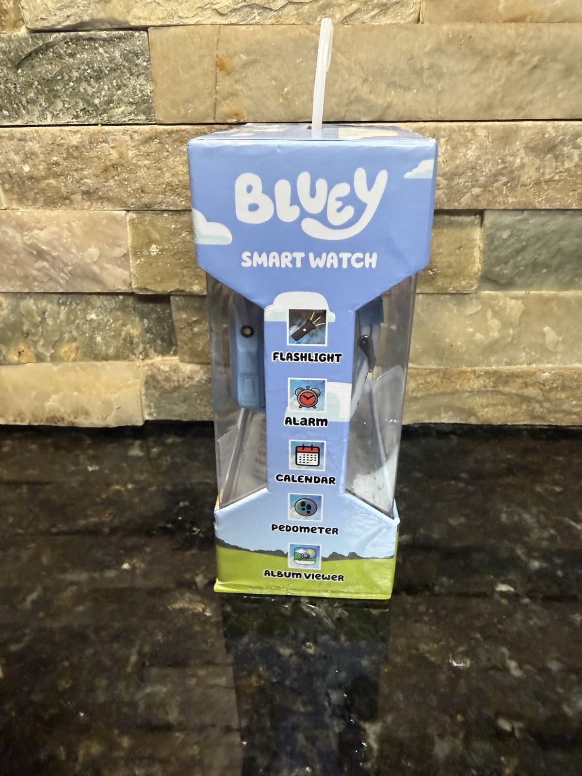 Bluey iTime Touchscreen Children’s Smart Watch with Silicone Strap and Blue Case