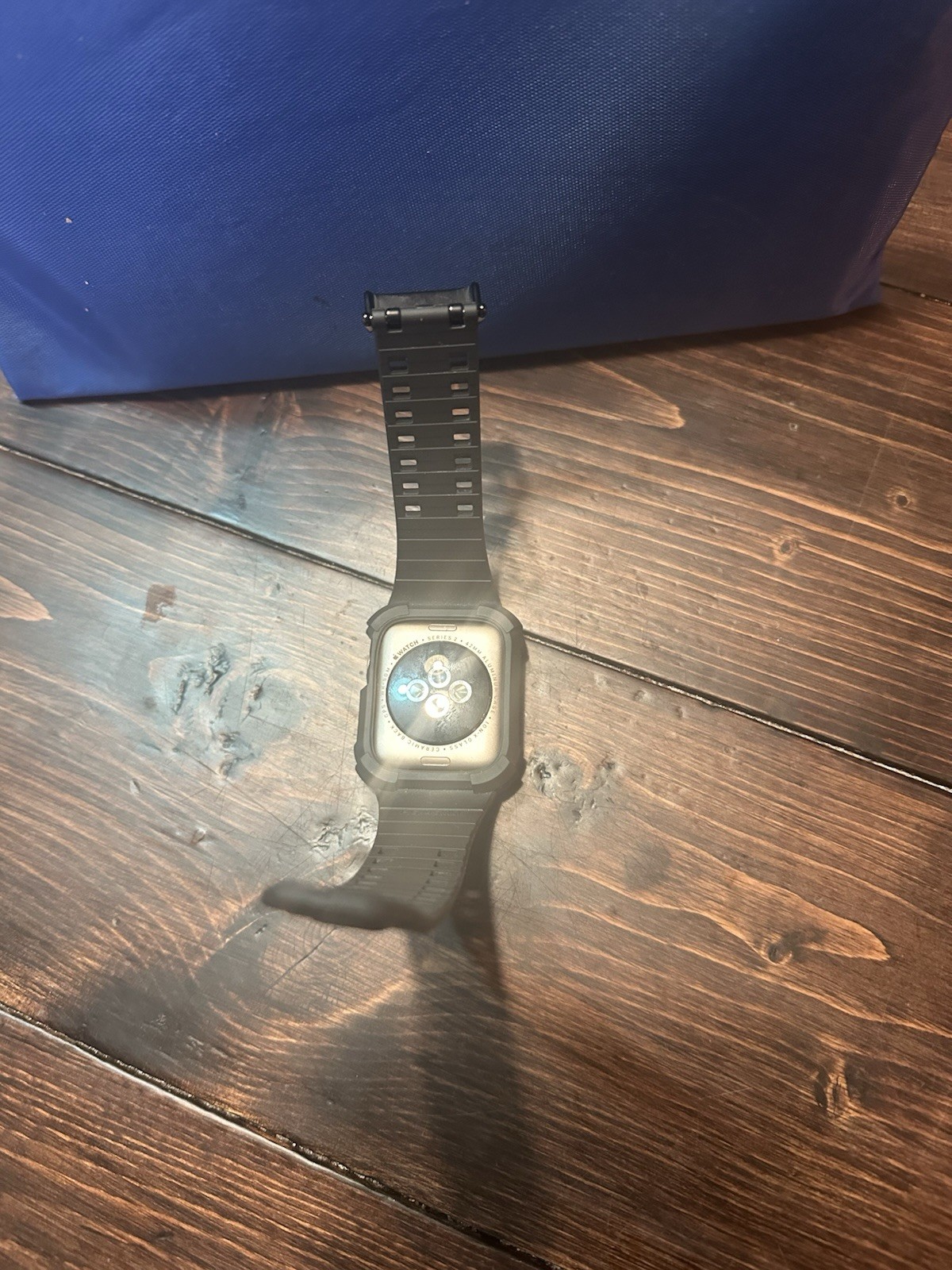 Apple Watch Series 2 42mm Gold Aluminum Case Rugged Black Silicone Band