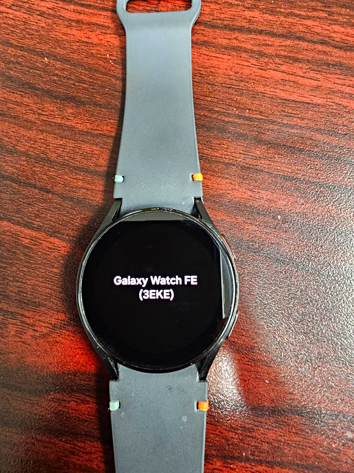 Samsung Galaxy Watch FE 40mm SM-R861 Black Bluetooth GPS Smartwatch.
