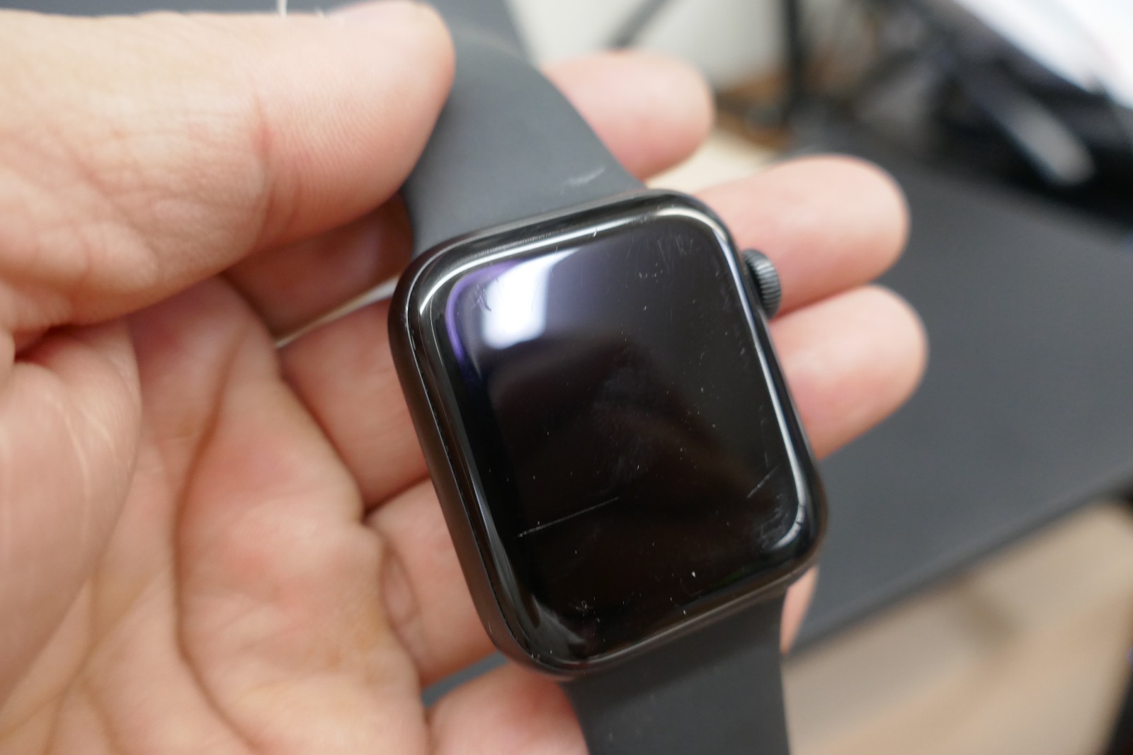 Apple Watch Series 6 Space Gray Aluminum Case with Black Sport Band