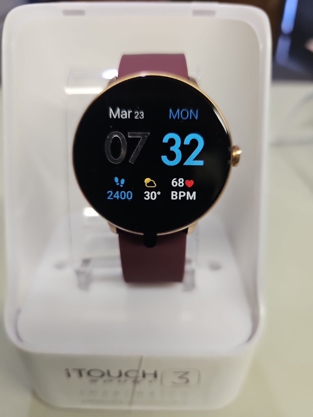 iTouch Sport 3 Smart Watch Fitness Tracker Plum Band New in Protective Case. A1