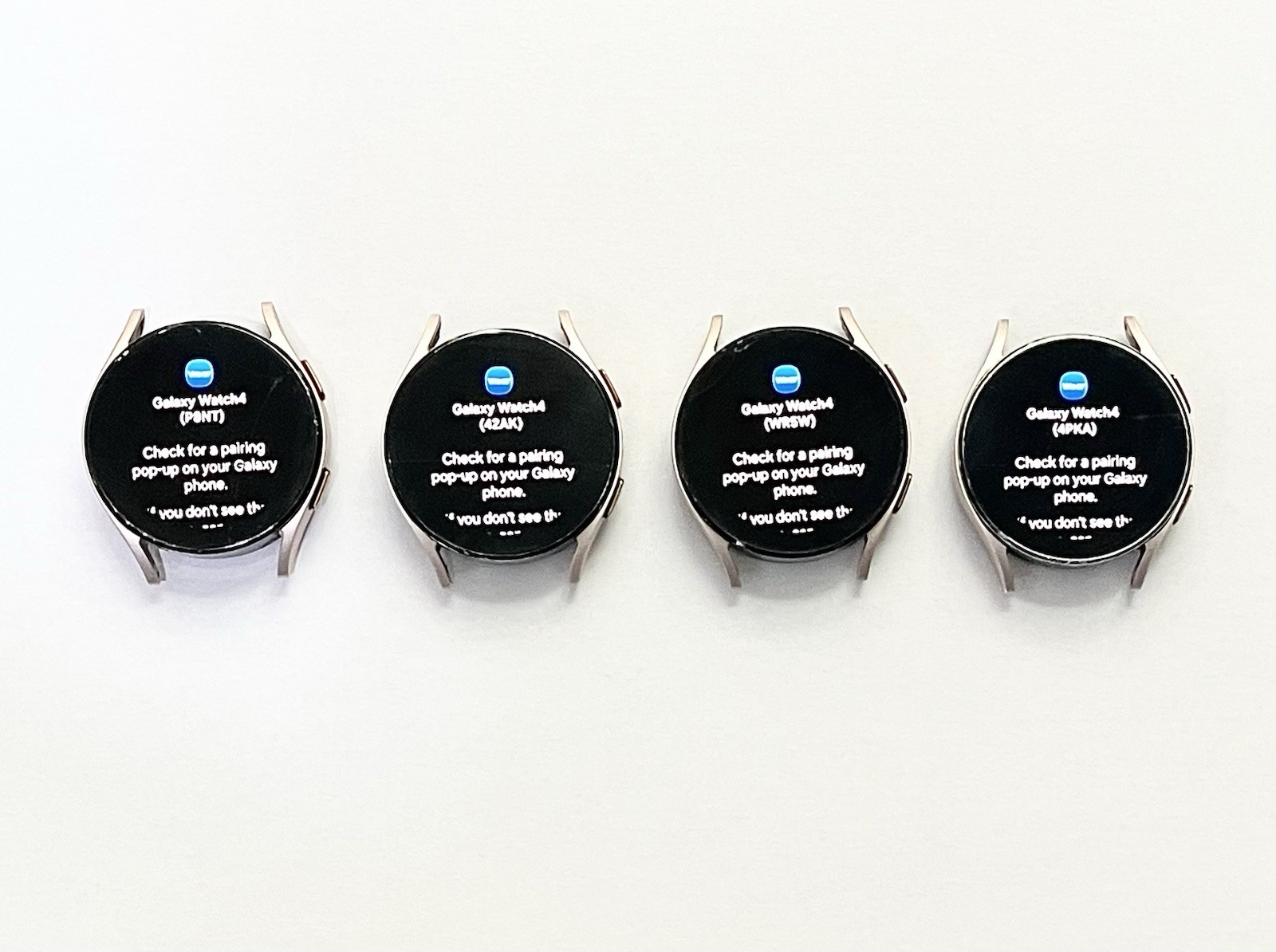Lot of 4 Samsung Galaxy Watch 4 SM-R860 40mm GPS BT Wi-Fi Cracked LCD Parts