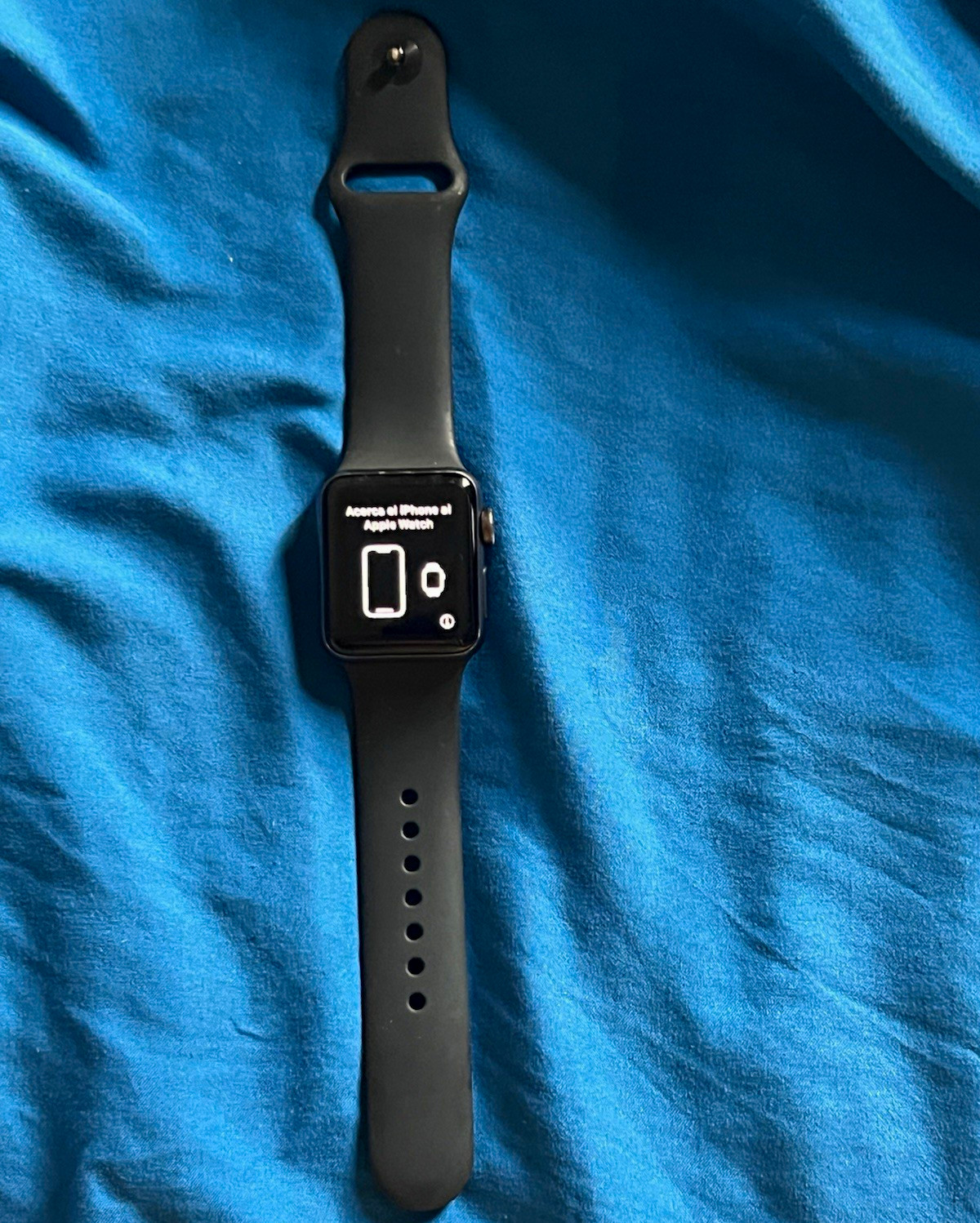 Apple Watch Series 3 GPS Black Aluminum Case Black Silicone Band 87% battery