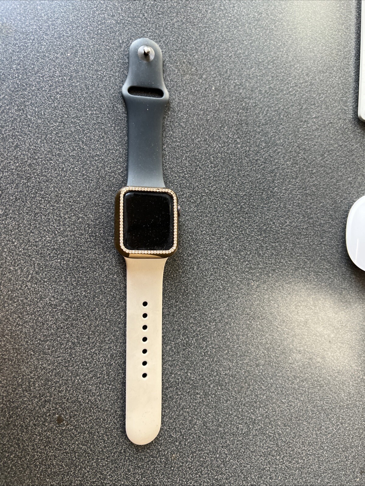 Apple Watch SE 40mm S/M Band (UNTESTED)