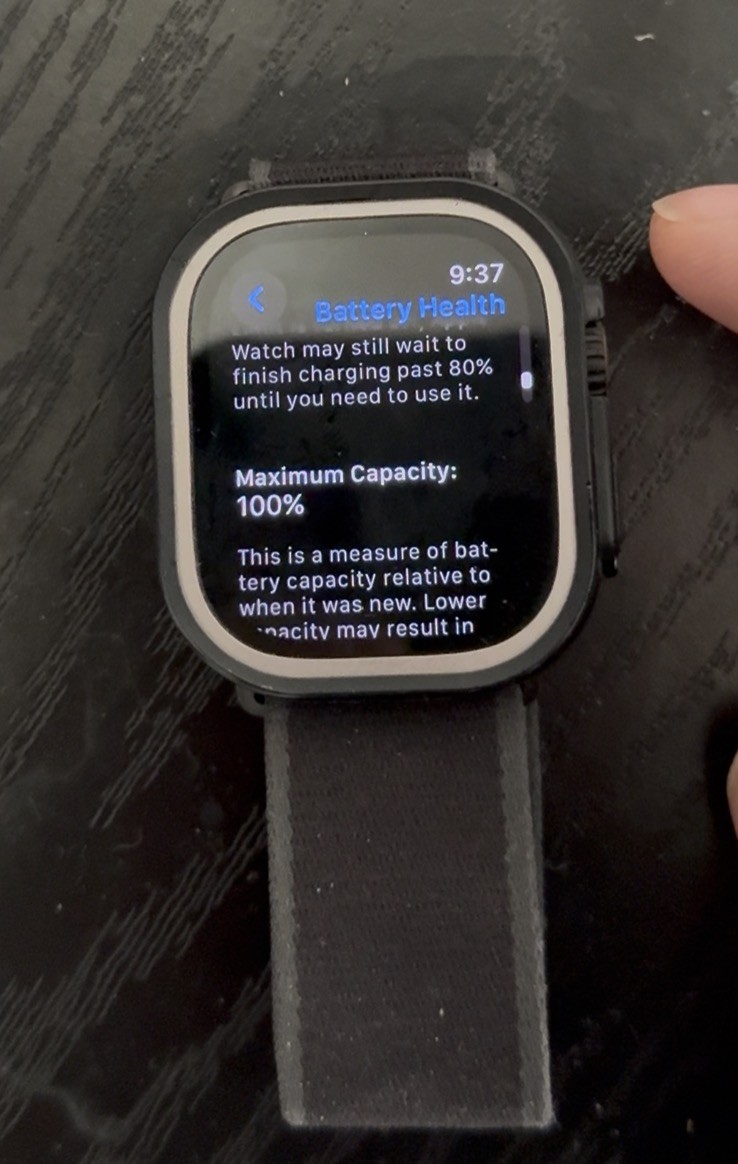 Apple Watch Ultra 49mm series 2 Black Aluminum Case, Black Fabric Band, GPS/BT