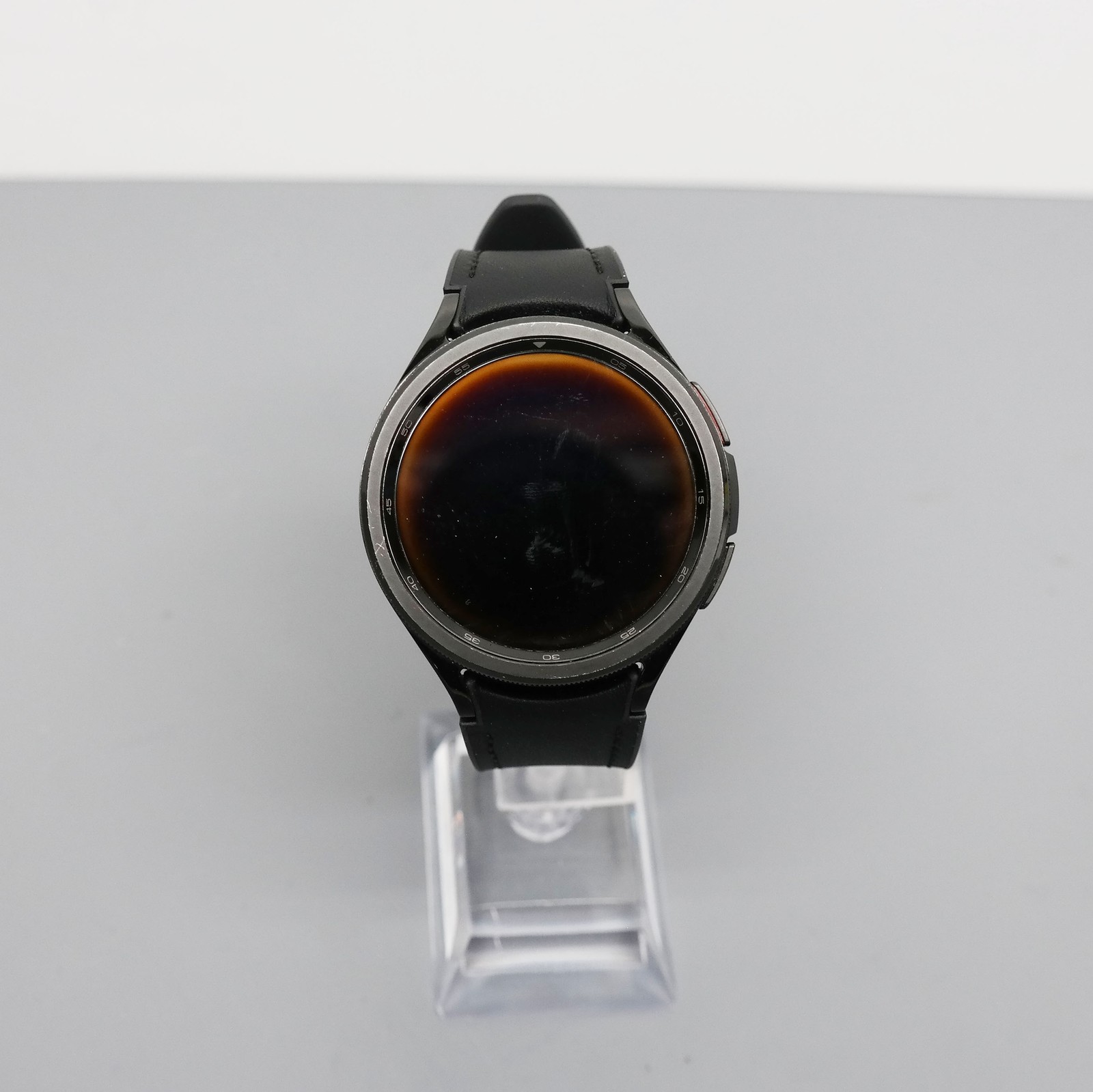 Samsung Galaxy Watch6 Classic SM-R960 47mm Smartwatch Black ISSUE