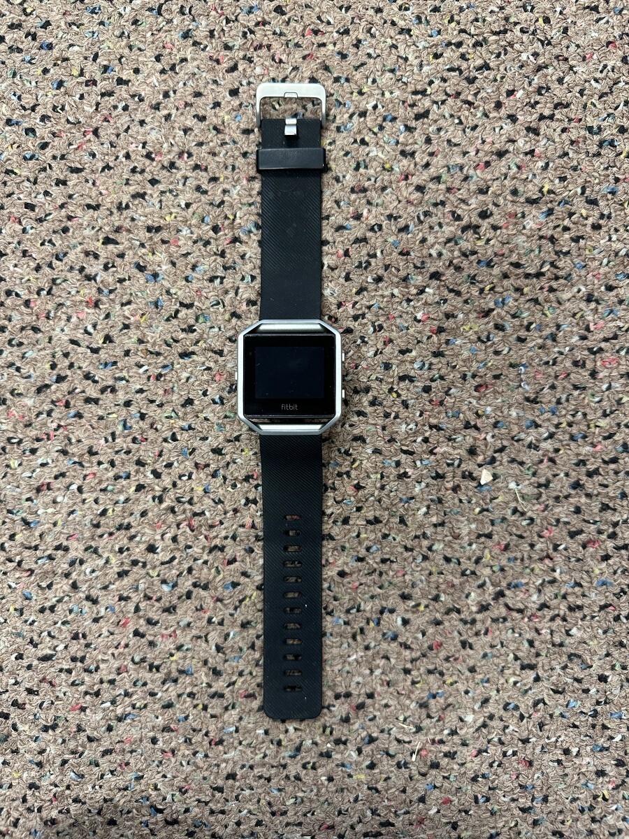 Fitbit Blaze Black Activity Tracker Smart Fitness Watch Large Band W (PAP004792)