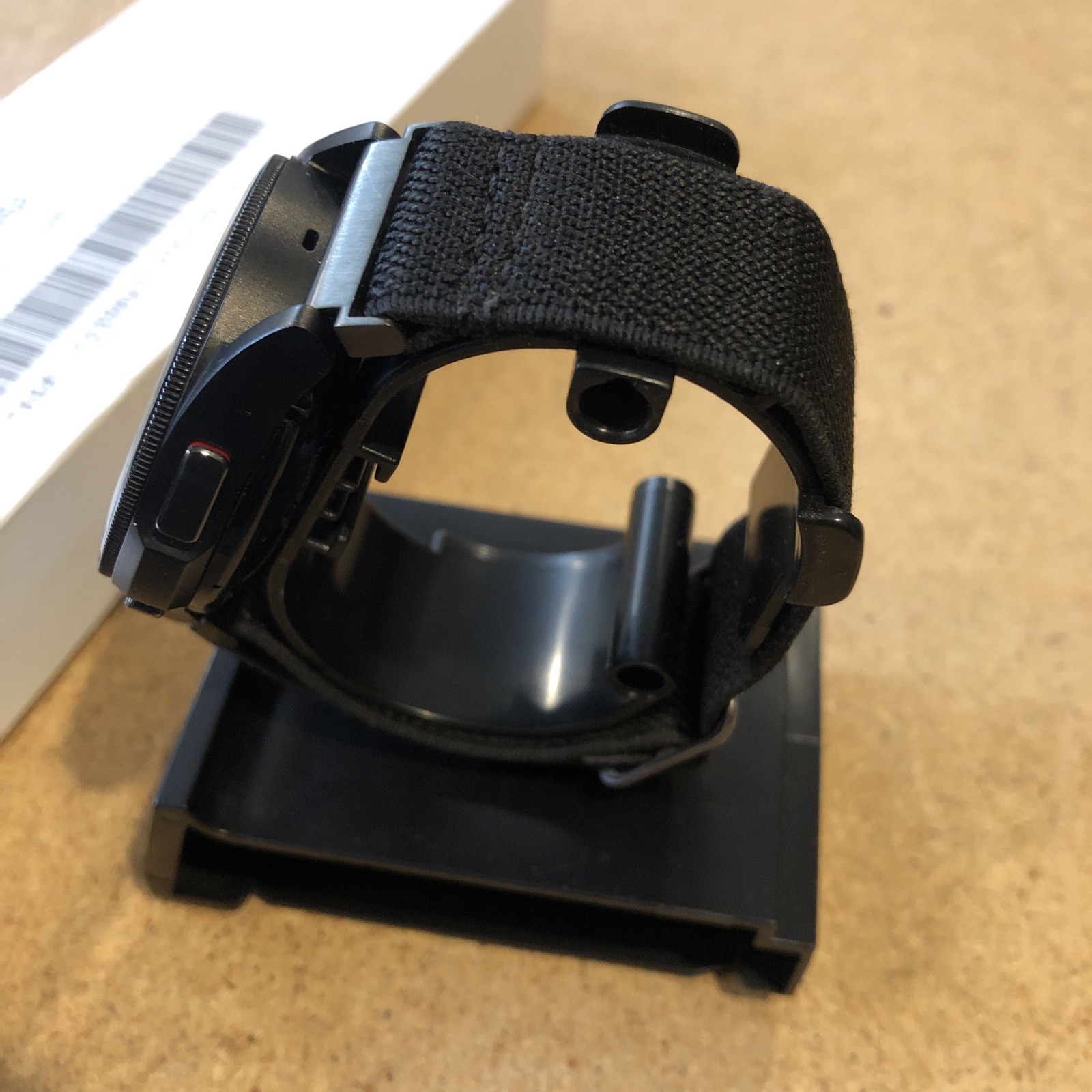 Samsung Galaxy Watch 4 Classic 42mm Stainless Steel Smartwatch R880 Black M/L