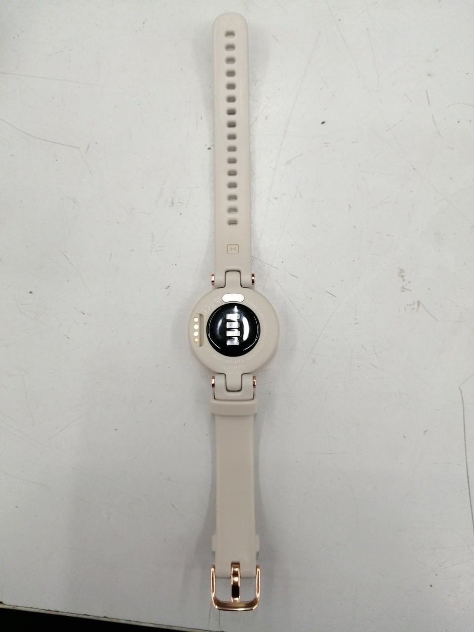 Garmin Lily Sport Edition Smartwatch Fitness Light Gold Tested