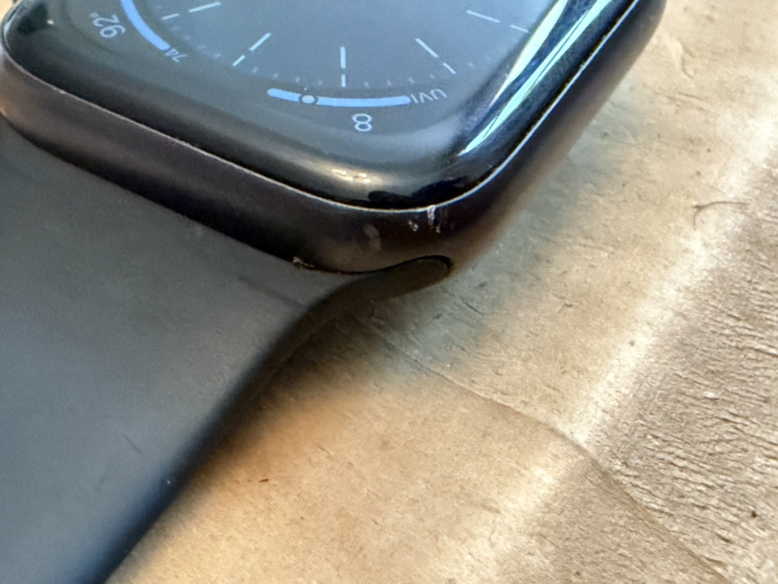 Apple Watch Series 5 44mm GPS + Cellular Space Gray Aluminum 100% Battery Health