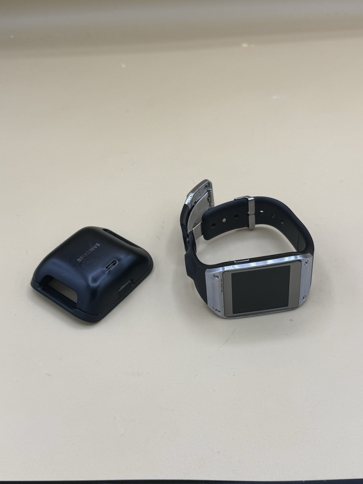 Samsung SM-V700 Galaxy Gear Smart Watch Black Stainless Steel As Is