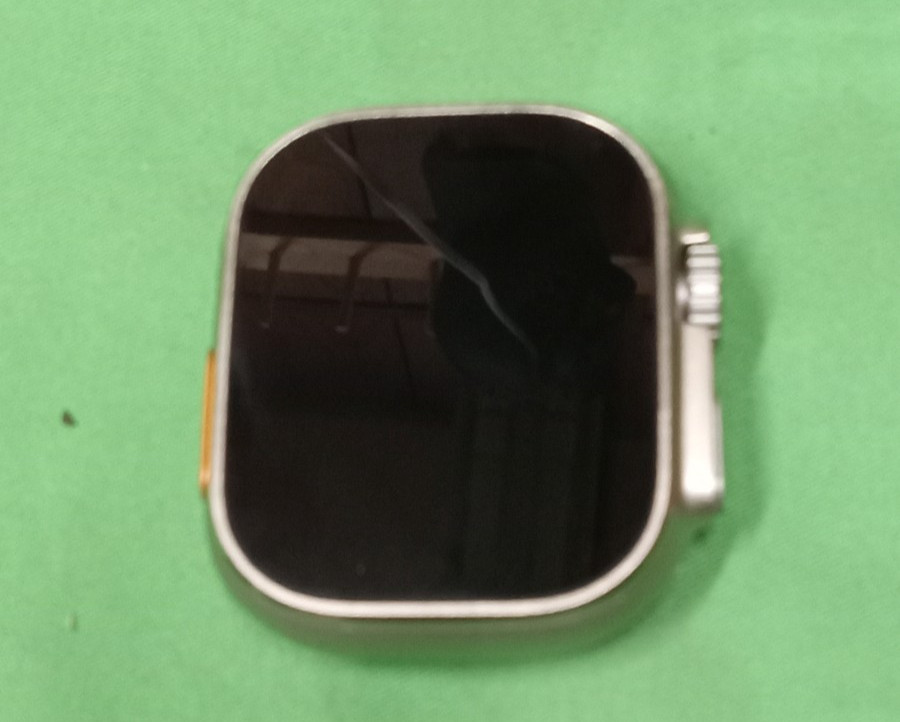Apple Watch Ultra 1st Gen 49mm Titanium COMPLETELY DEAD For Parts Locked