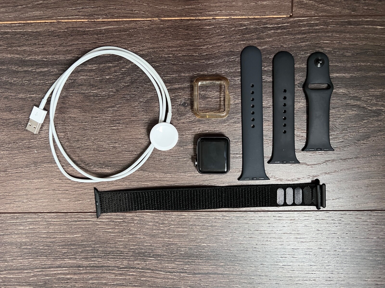 Apple Watch Series 3 38mm Space Gray Aluminium Case with Gray Sport Band (GPS) –