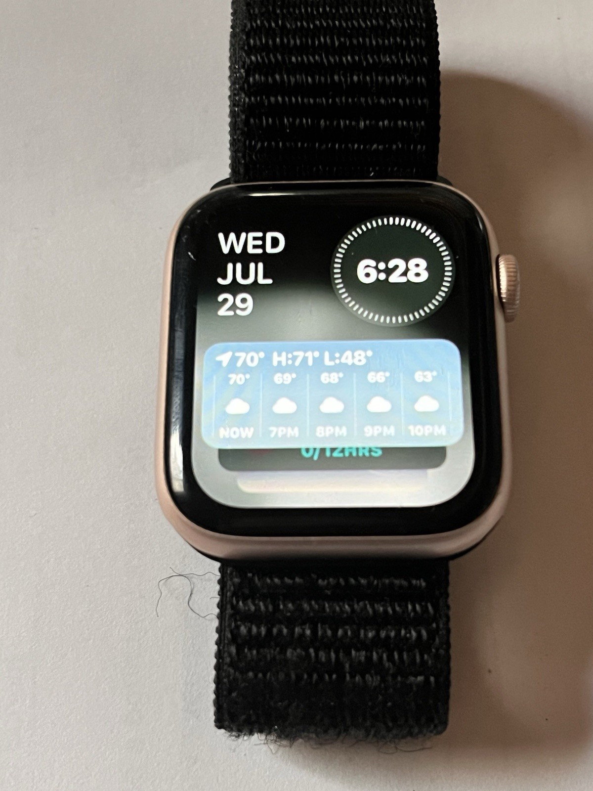 Apple Watch Series 5 44mm Gold Pink GPS + Cellular Smartwatch – Works Great