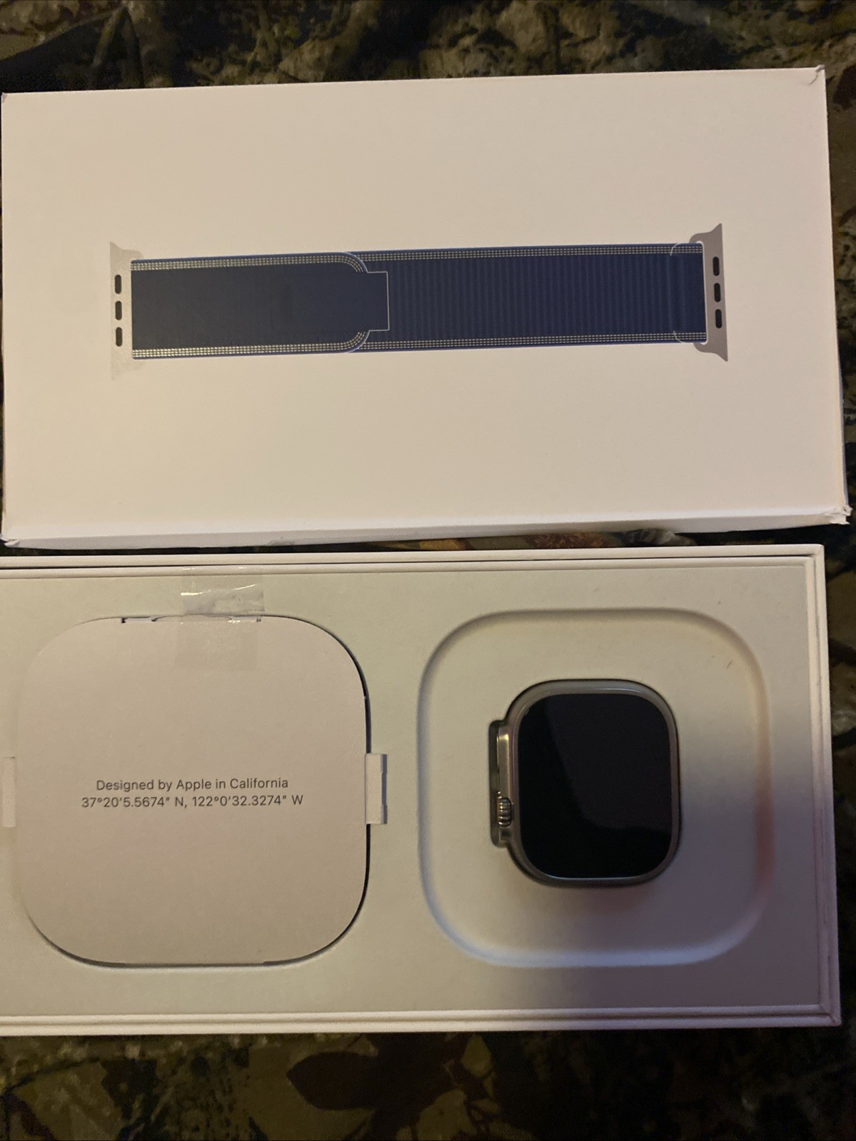 Apple Watch Ultra 3 49mm GPS Cell Natural Titanium w/ Blue Trail Loop MEWU4LW/A