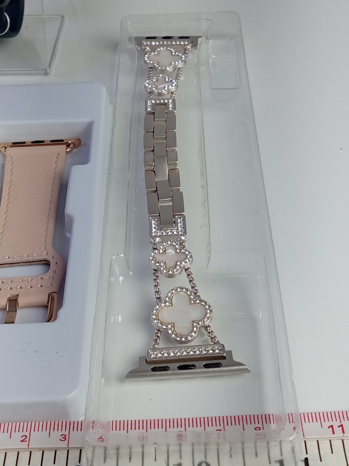 Apple Watch Series 3 38mm Silver Aluminium Case with extra bands